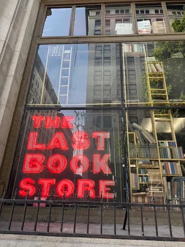 The Last Bookstore storefront