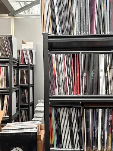 Drowned World Records storefront