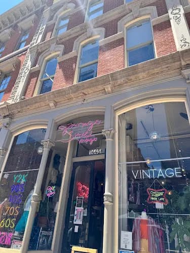 Garage Sale Vintage storefront