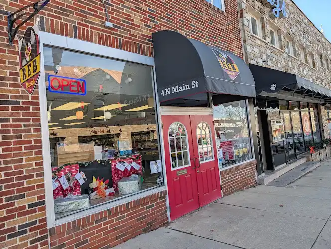 REB Records storefront