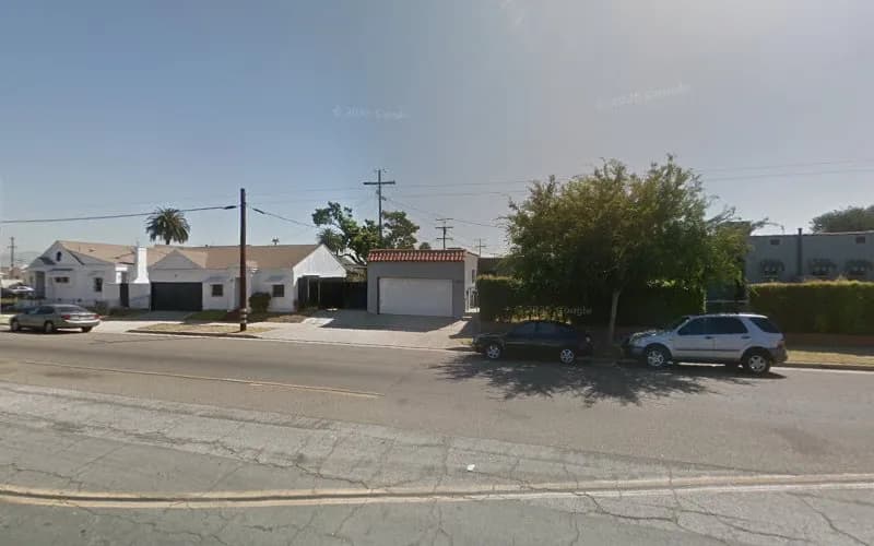 DarkBrownStore storefront