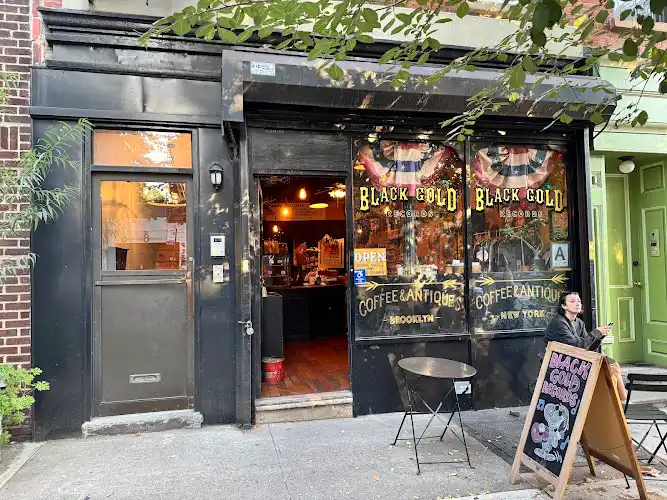 Black Gold Records storefront