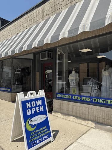 Moonshot Emporium storefront