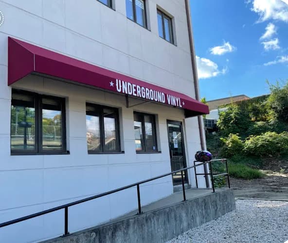 Underground Vinyl storefront