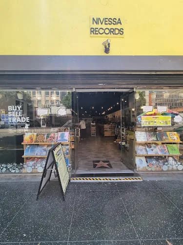 Nivessa Vinyl Records: The Music Experience (Hollywood) storefront
